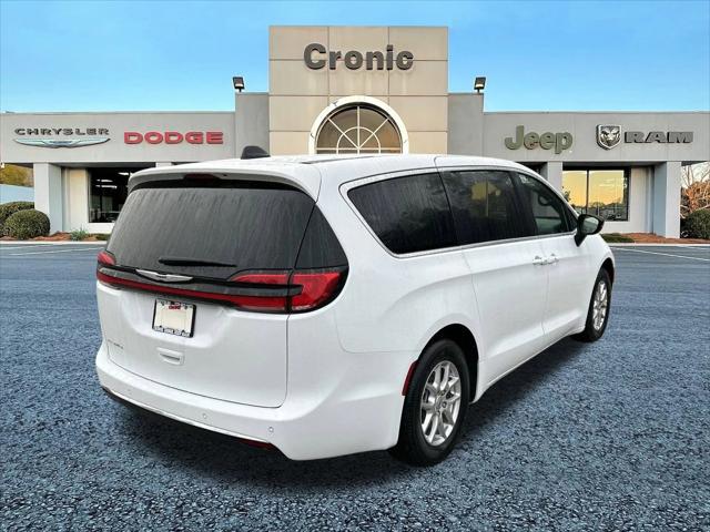 2025 Chrysler Pacifica PACIFICA SELECT