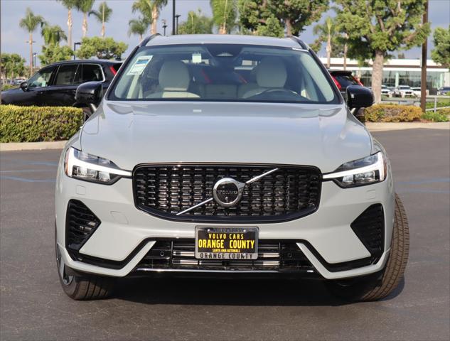 2025 Volvo XC60 Plug-In Hybrid T8 Plus