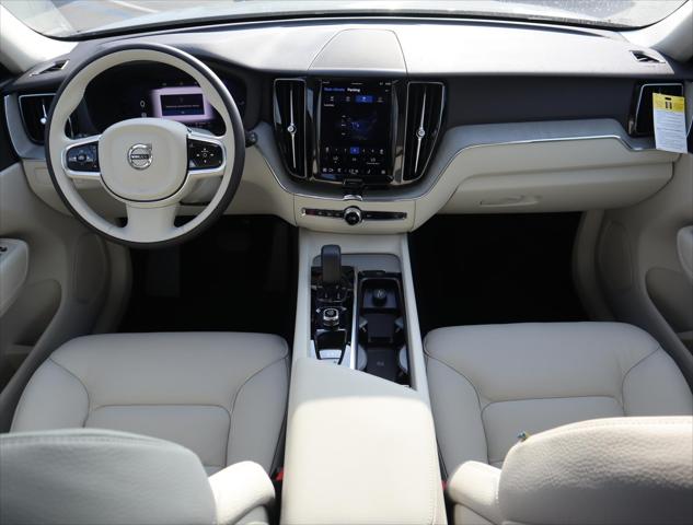 2025 Volvo XC60 Plug-In Hybrid T8 Plus