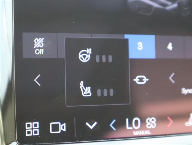 2025 Volvo XC60 Plug-In Hybrid T8 Plus
