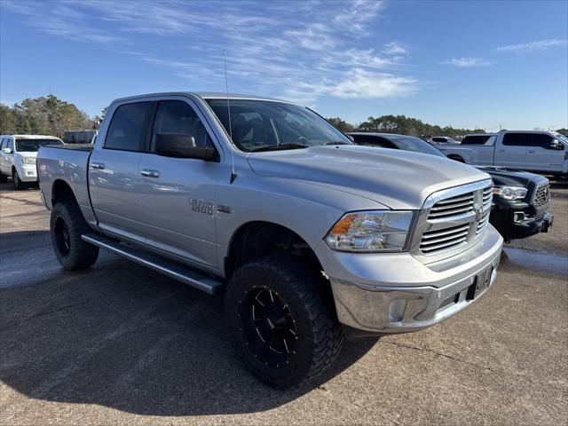 2017 RAM 1500 Lone Star Crew Cab 4x4 57 Box