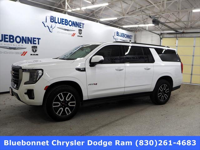 2022 GMC Yukon XL 4WD AT4