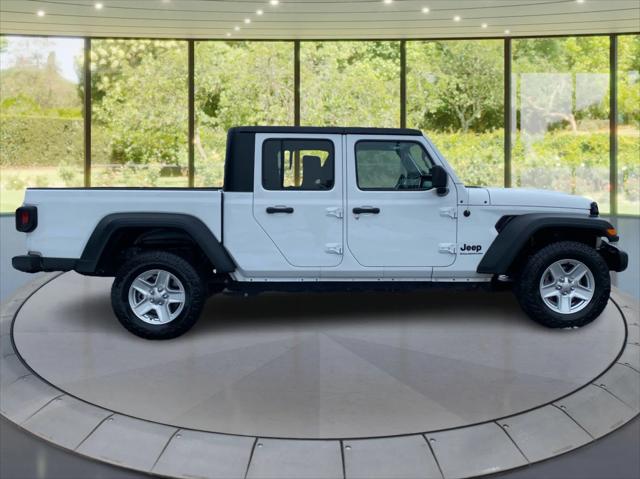 2023 Jeep Gladiator Sport S 4x4