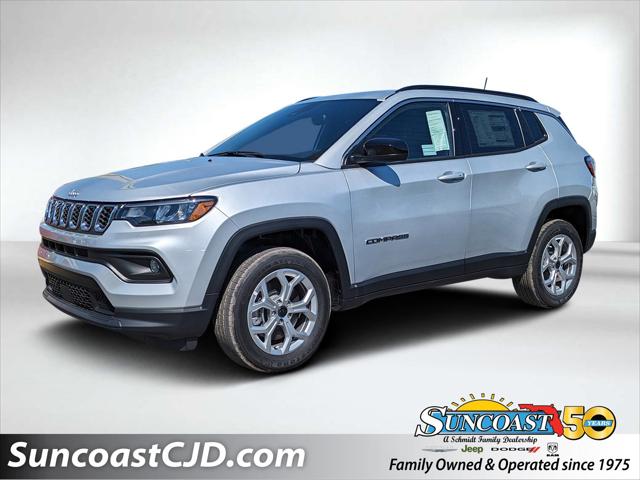 2025 Jeep Compass COMPASS LATITUDE 4X4