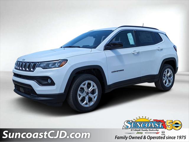 2025 Jeep Compass COMPASS LATITUDE 4X4