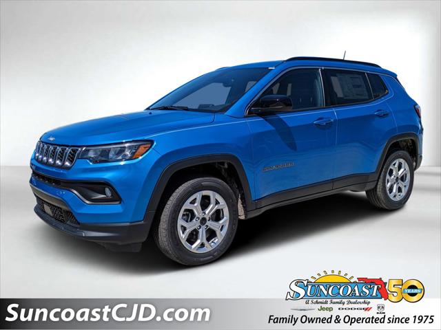 2025 Jeep Compass COMPASS LATITUDE 4X4