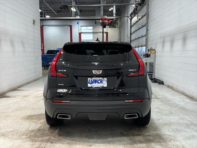 2023 Cadillac XT4 AWD Luxury