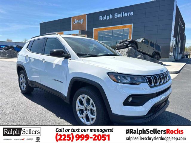 2025 Jeep Compass COMPASS LATITUDE 4X4
