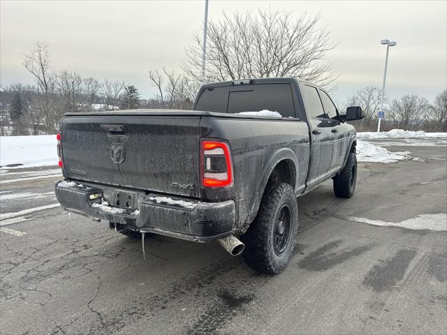 2020 RAM 3500 Laramie Crew Cab 4x4 64 Box