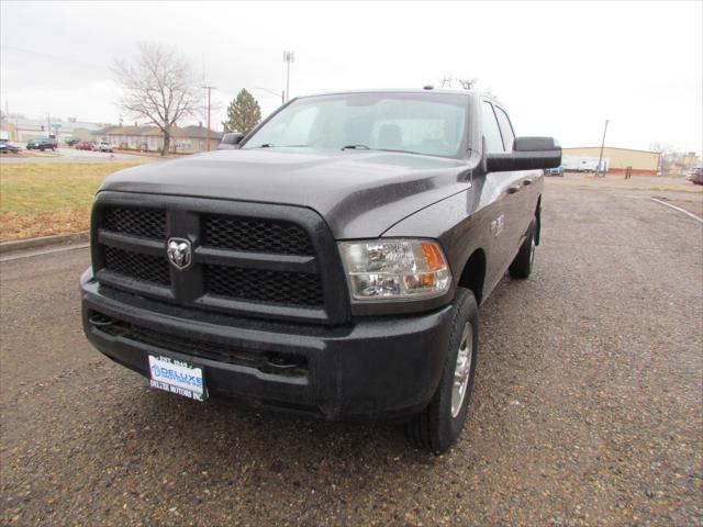 2018 RAM 3500 Tradesman Crew Cab 4x4 8 Box