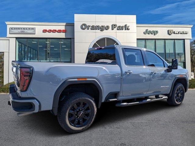 2024 GMC Sierra 2500HD 4WD Crew Cab Standard Bed AT4