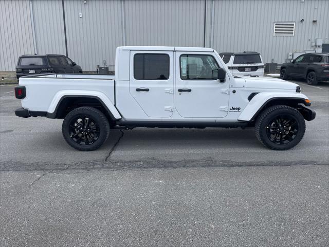 2025 Jeep Gladiator GLADIATOR NIGHTHAWK 4X4