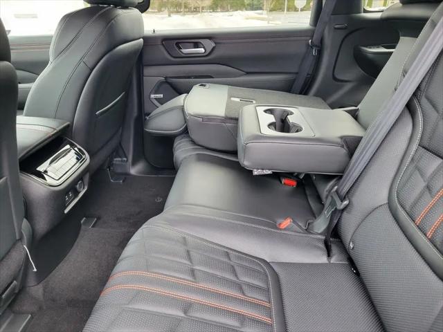 2025 Nissan Armada PRO-4X 4WD