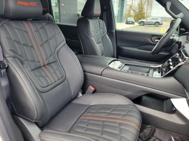 2025 Nissan Armada PRO-4X 4WD