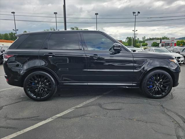 2016 Land Rover Range Rover Sport 5.0L V8 Supercharged SVR