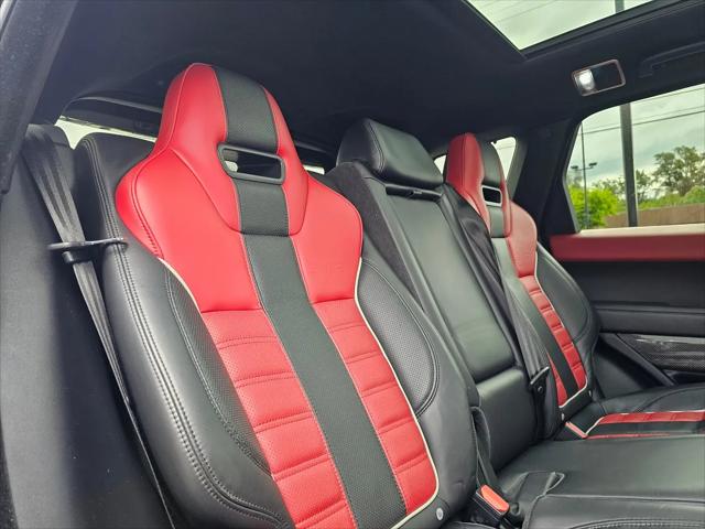 2016 Land Rover Range Rover Sport 5.0L V8 Supercharged SVR