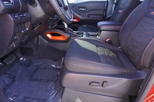 2024 Nissan Frontier Crew Cab PRO-4X 4x4