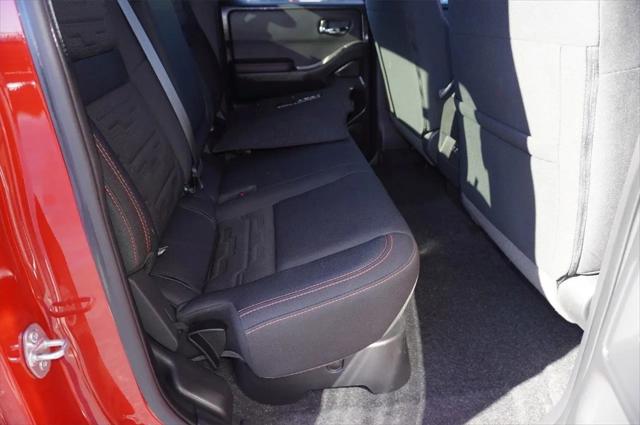 2024 Nissan Frontier Crew Cab PRO-4X 4x4