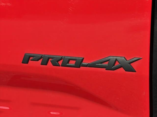 2024 Nissan Frontier Crew Cab PRO-4X 4x4
