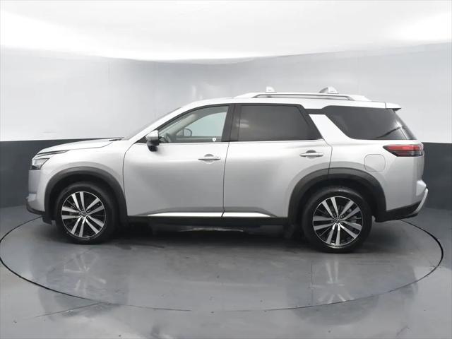 2023 Nissan Pathfinder Platinum FWD