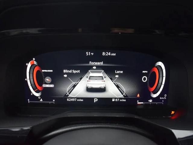 2023 Nissan Pathfinder Platinum FWD