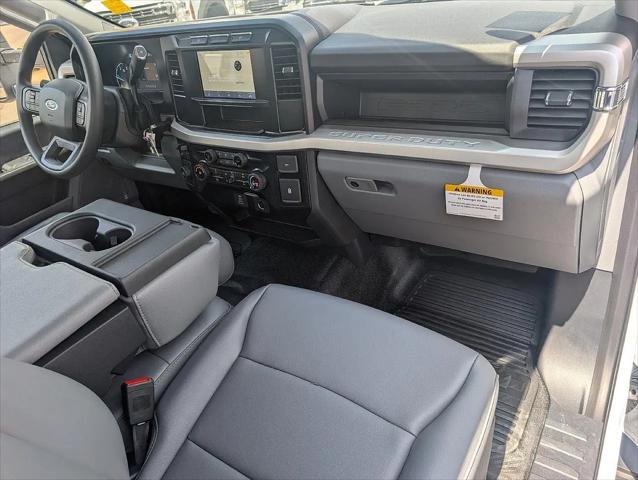 2024 Ford 600 XL