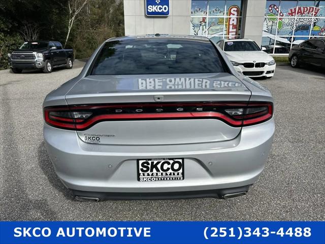 2022 Dodge Charger SXT RWD