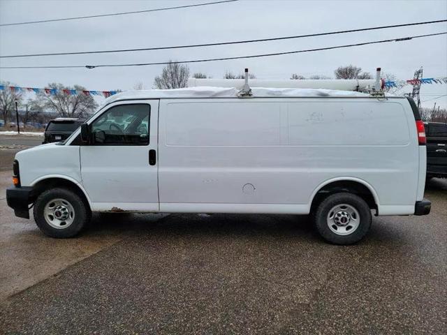 2017 GMC Savana 3500 Work Van