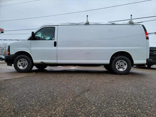 2017 GMC Savana 3500 Work Van