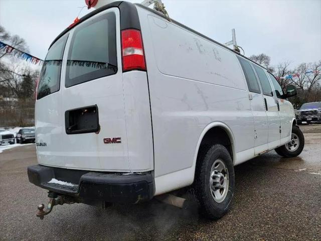 2017 GMC Savana 3500 Work Van