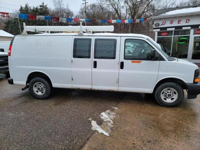 2017 GMC Savana 3500 Work Van