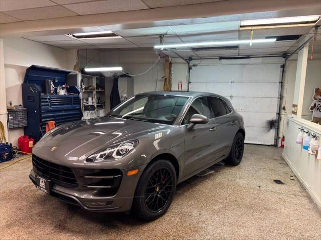 2015 Porsche Macan Turbo