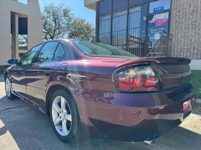 2005 Pontiac Bonneville GXP