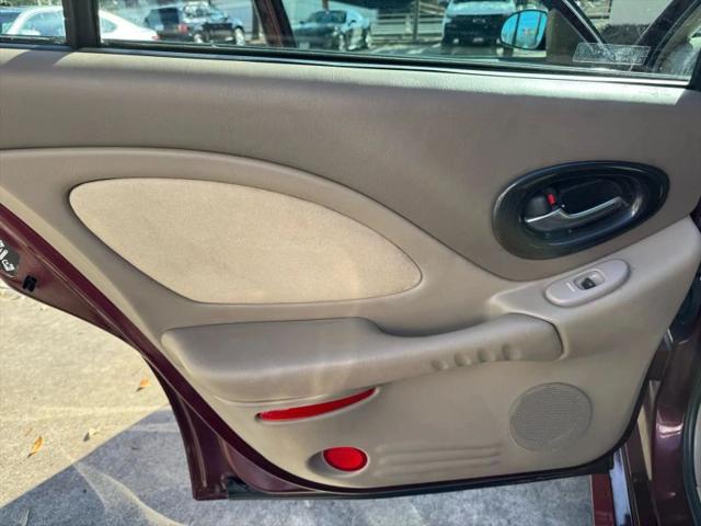 2005 Pontiac Bonneville GXP