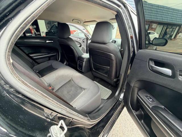 2019 Chrysler 300 Touring