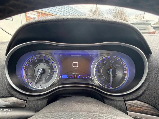 2019 Chrysler 300 Touring