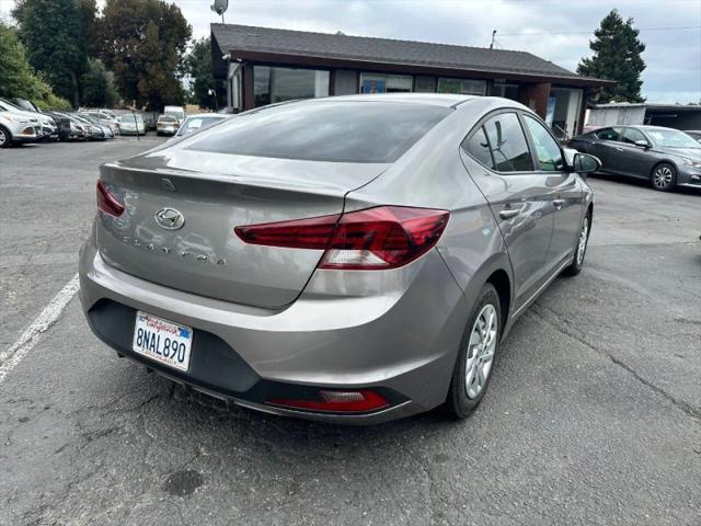 2020 Hyundai Elantra SE