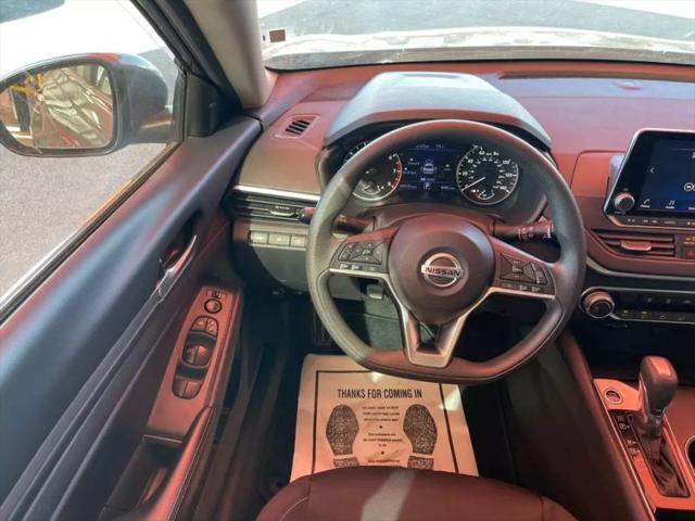 2022 Nissan Altima SV FWD