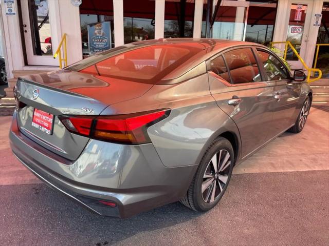 2022 Nissan Altima SV FWD