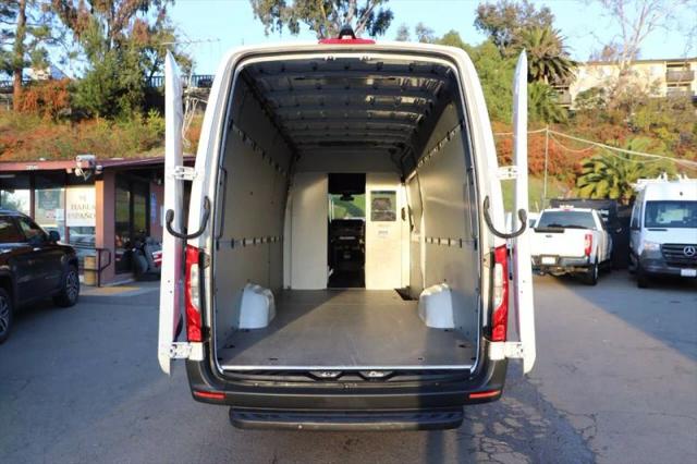 2023 Mercedes-Benz Sprinter 2500 High Roof 4-Cyl Diesel HO