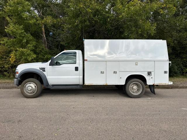 2008 Ford F-550 141 W.B.2D