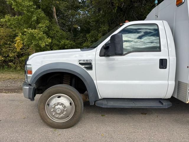 2008 Ford F-550 141 W.B.2D
