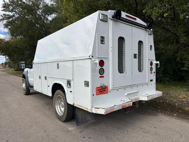 2008 Ford F-550 141 W.B.2D