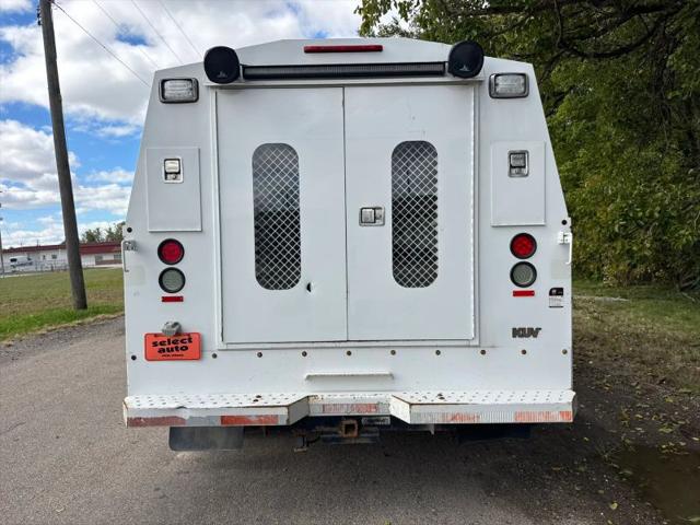 2008 Ford F-550 141 W.B.2D