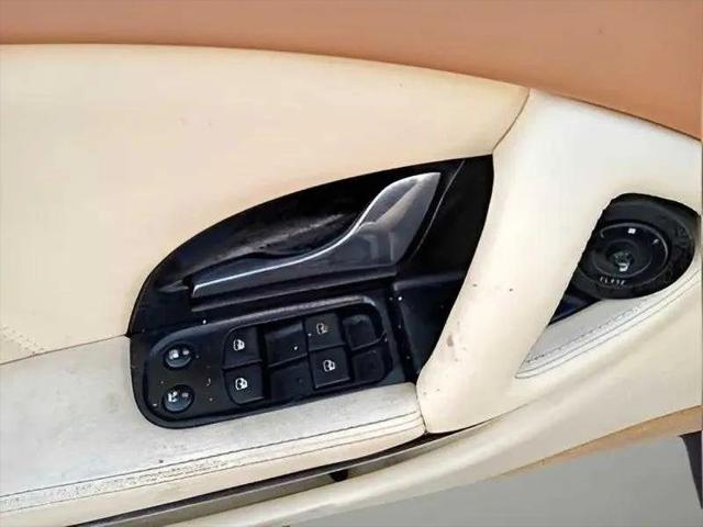 2005 Maserati Quattroporte Sedan 4D