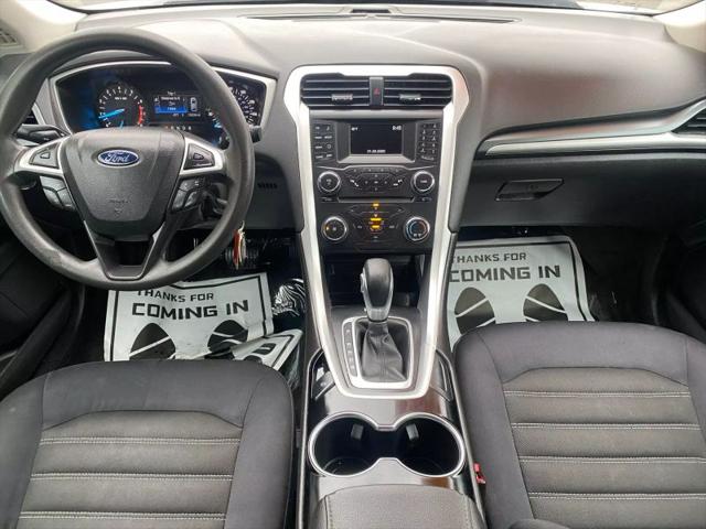 2015 Ford Fusion SE