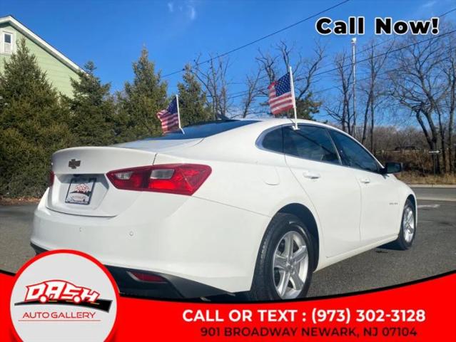 2021 Chevrolet Malibu FWD 1FL