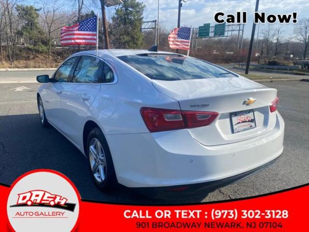 2021 Chevrolet Malibu FWD 1FL