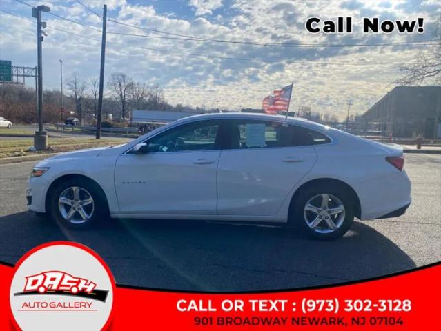 2021 Chevrolet Malibu FWD 1FL