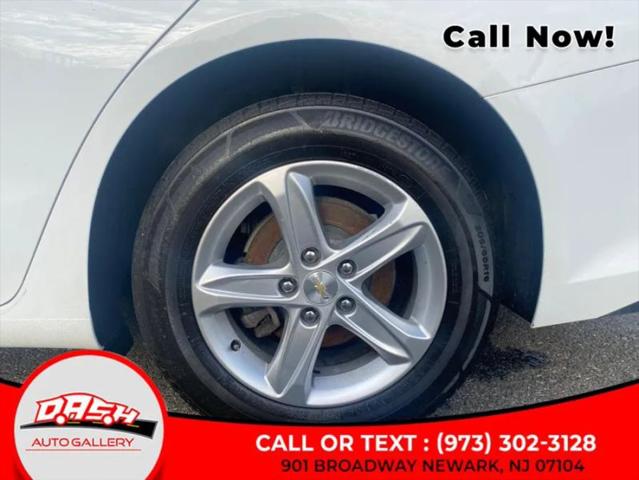2021 Chevrolet Malibu FWD 1FL